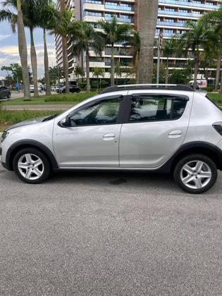 RENAULT SANDERO 1.6 STEPWAY RIP CURL 8V FLEX 4P AUTOMATIZADO